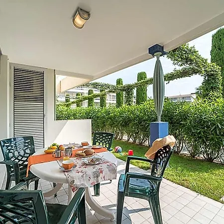 Great Three For 6 Guests Hotel