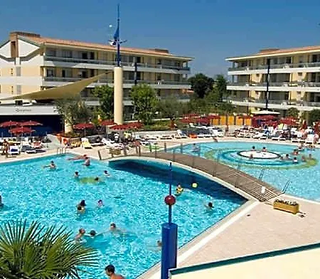 Great Three For 6 Guests 3* Bibione