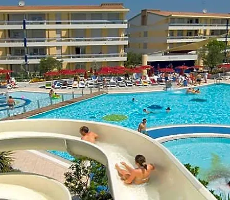 Great Three For 6 Guests 3* Bibione
