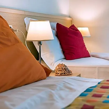 Hotel Great Three For 6 Guests 3*