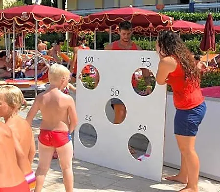 Great Three For 6 Guests 3* Bibione