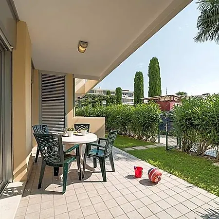 Great Three For 6 Guests Bibione